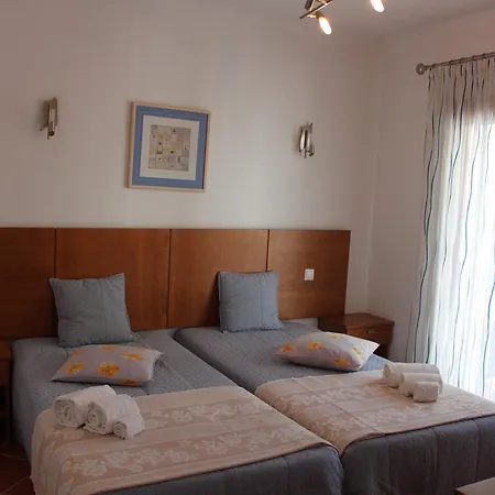 Colina Do Mar Downtown Apartment Albufeira