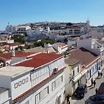 Colina Do Mar Downtown * אלבופיירה